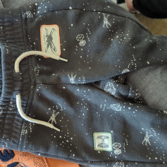 3-piece Star Wars set, Sweater, Sweatshirt, and Sweat Pants - Picture 4 of 4